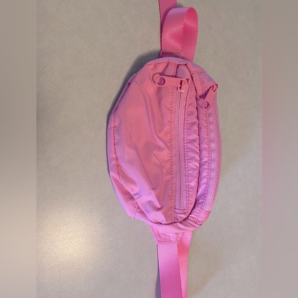 NEW!!! Victoria Secret PINK Fanny Pack - Picture 2 of 7